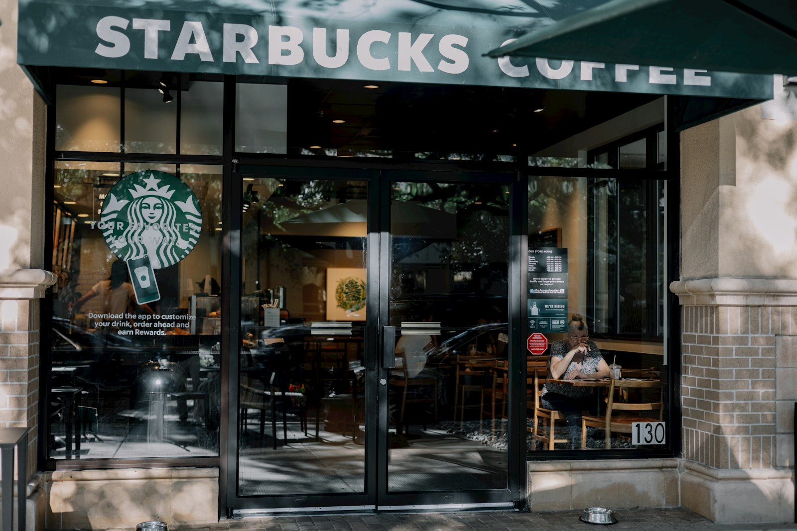 Starbucks ‘on the right path’, says CEO Niccol